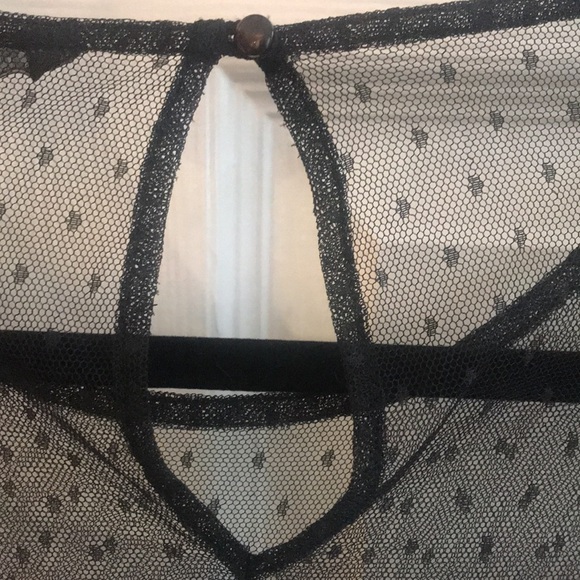 Guess lace beaded top - Picture 7 of 7